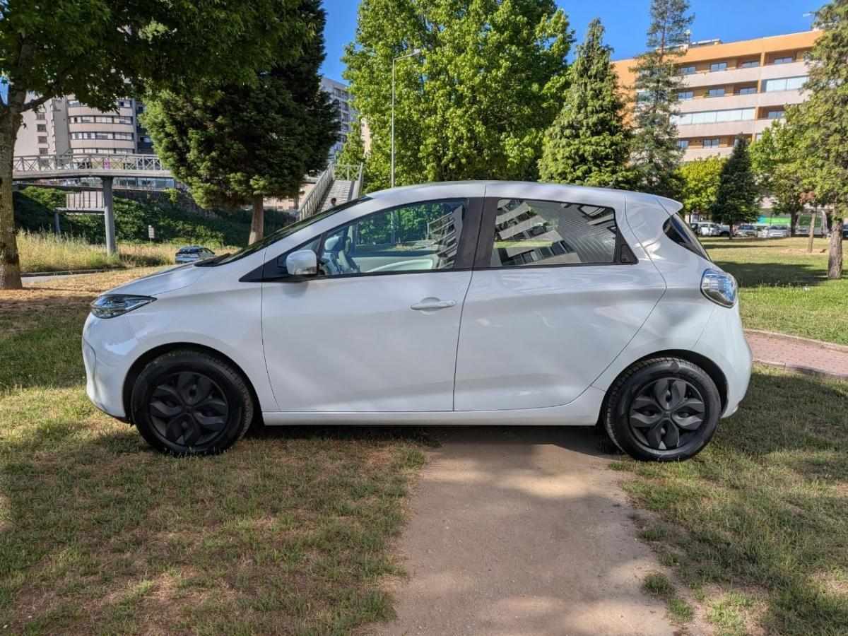 renault-zoe-2018-eletrico-0cc