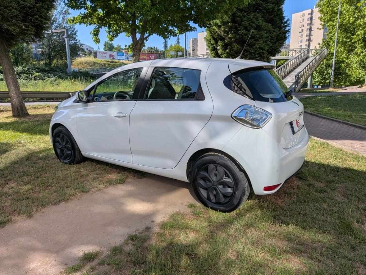 renault-zoe-2018-eletrico-0cc