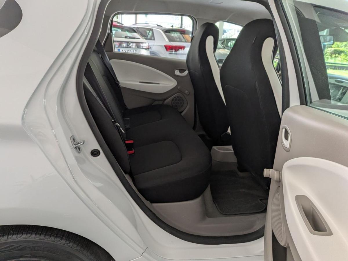 renault-zoe-2018-eletrico-0cc