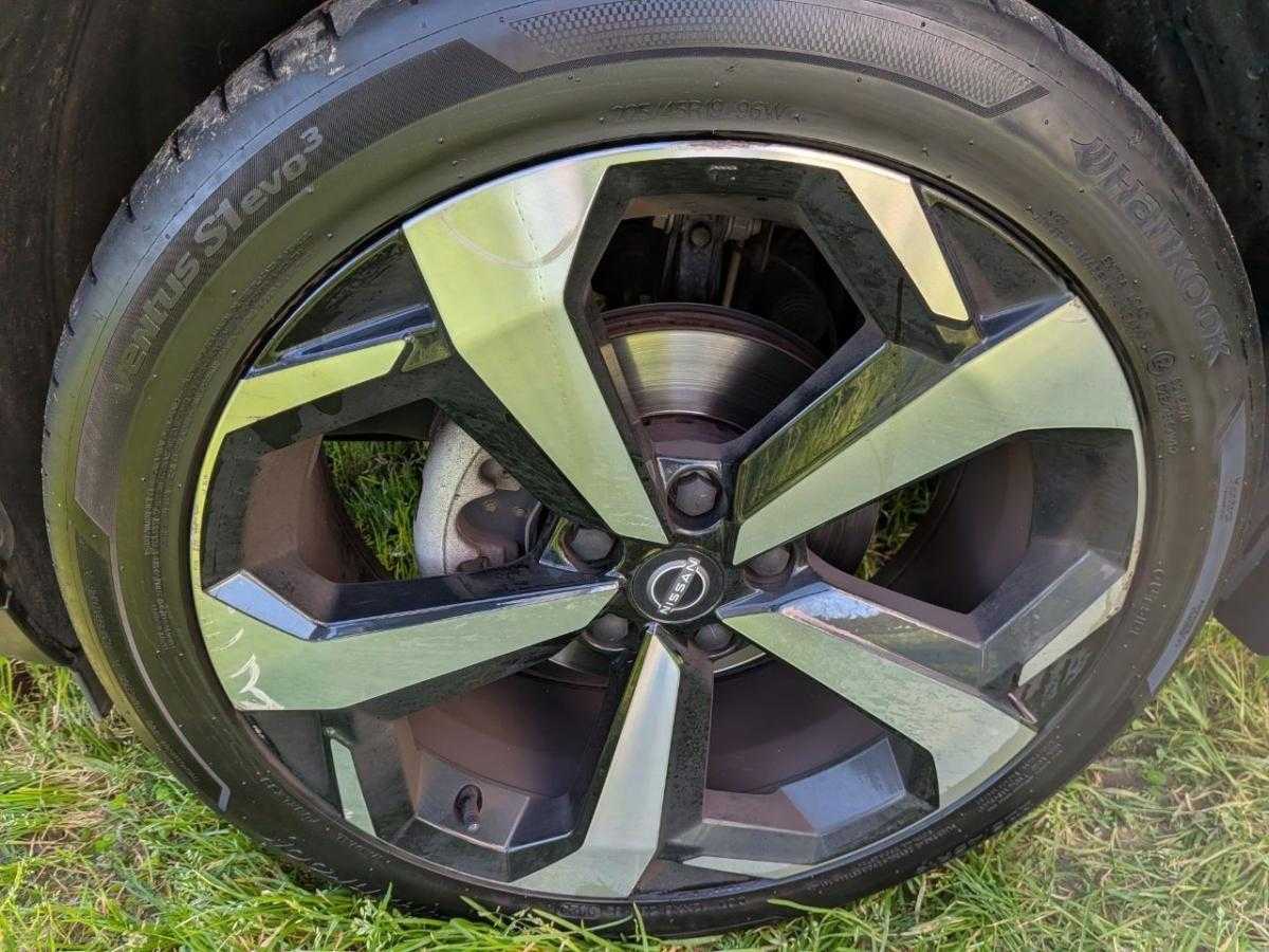 nissan-juke-2023-gasolina-999cc