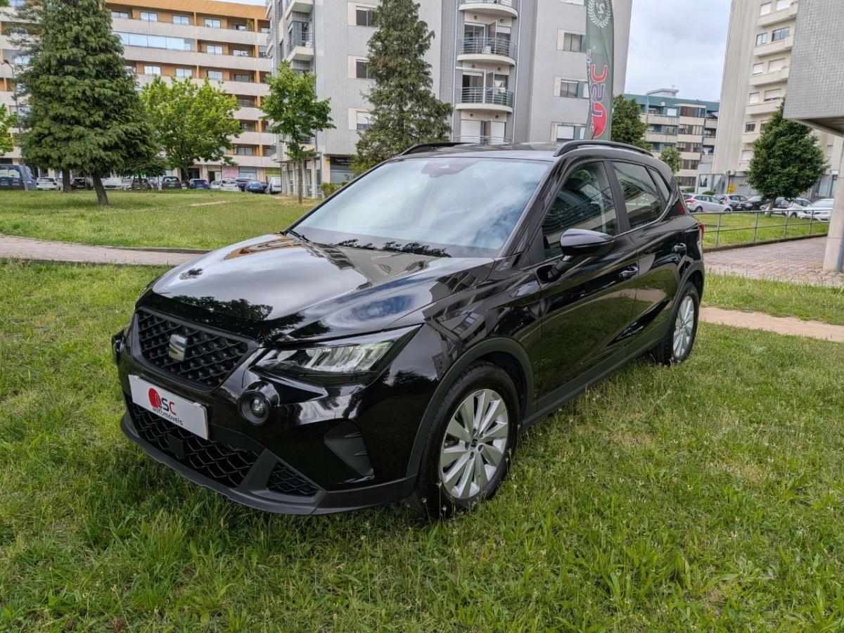 seat-arona-2023-gasolina-999cc