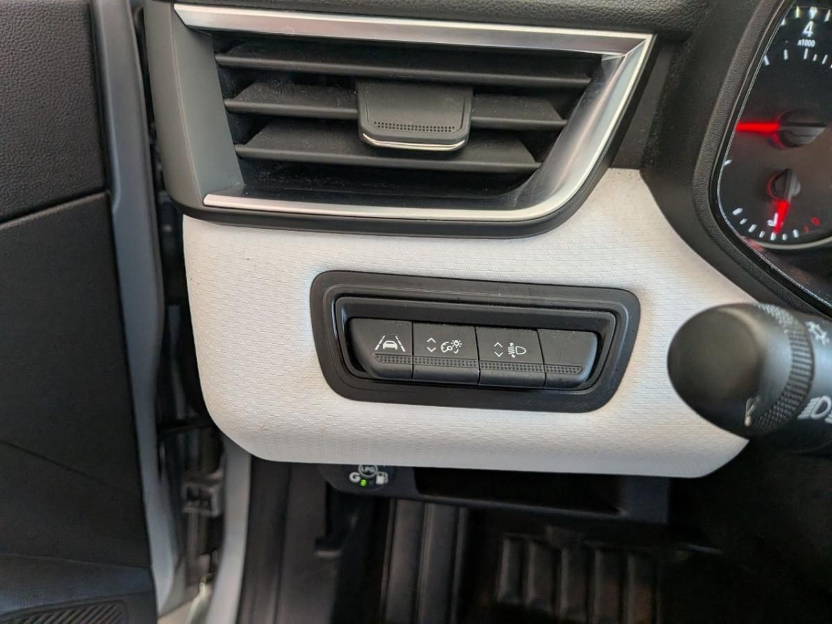 renault-clio-2023-gpl-999cc