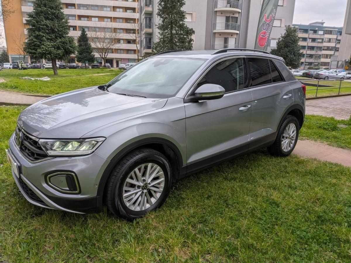 volkswagen-t-roc-2024-gasolina-999cc