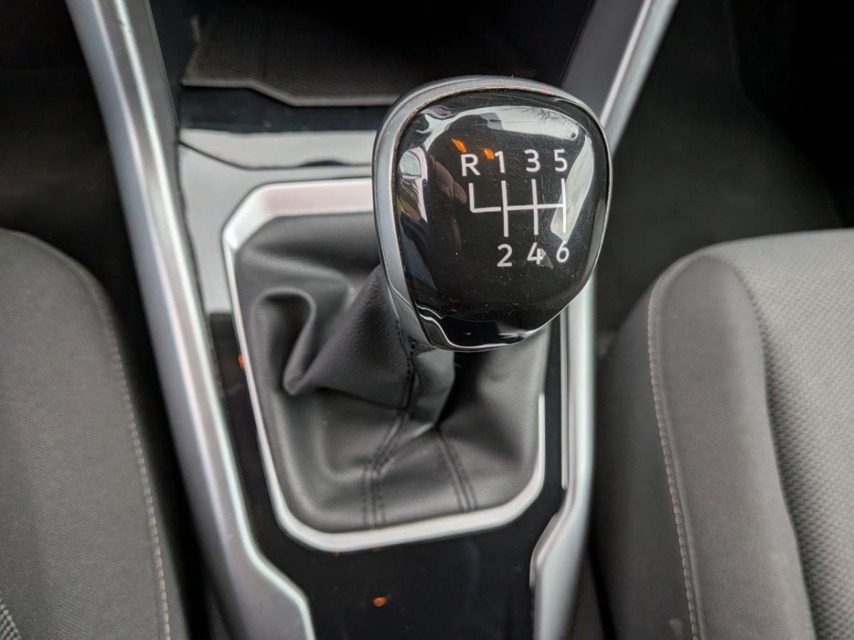 volkswagen-t-roc-2024-gasolina-999cc