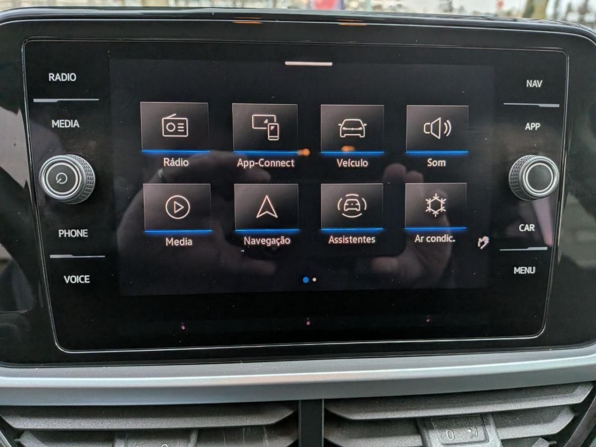 volkswagen-t-roc-2024-gasolina-999cc