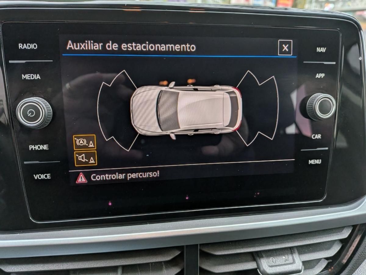 volkswagen-t-roc-2024-gasolina-999cc