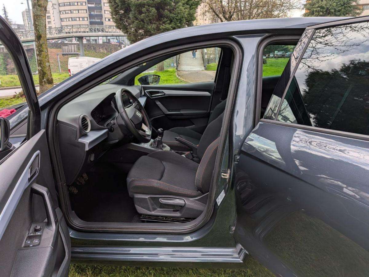 seat-ibiza-2023-gasolina-999cc