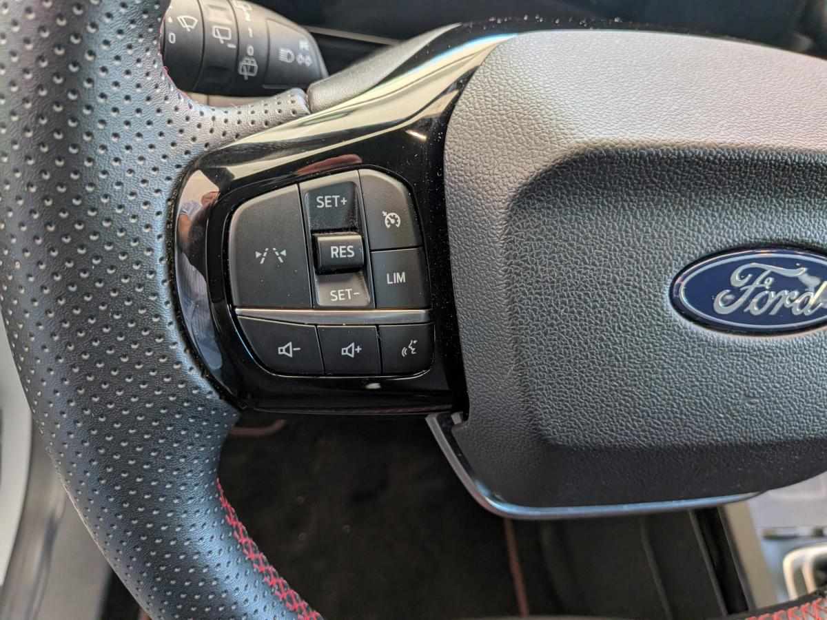 ford-puma-2025-gasolina-998cc