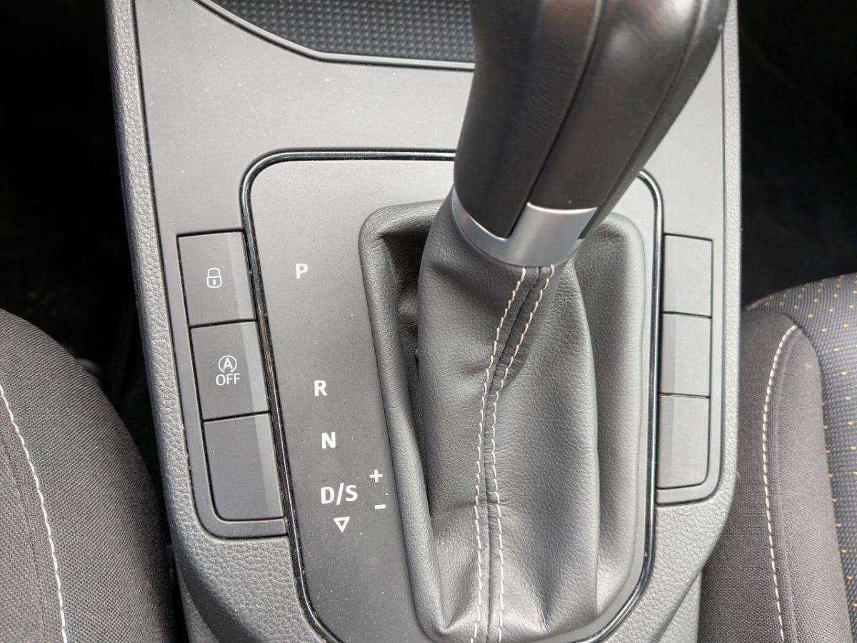 seat-ibiza-2024-gasolina-999cc