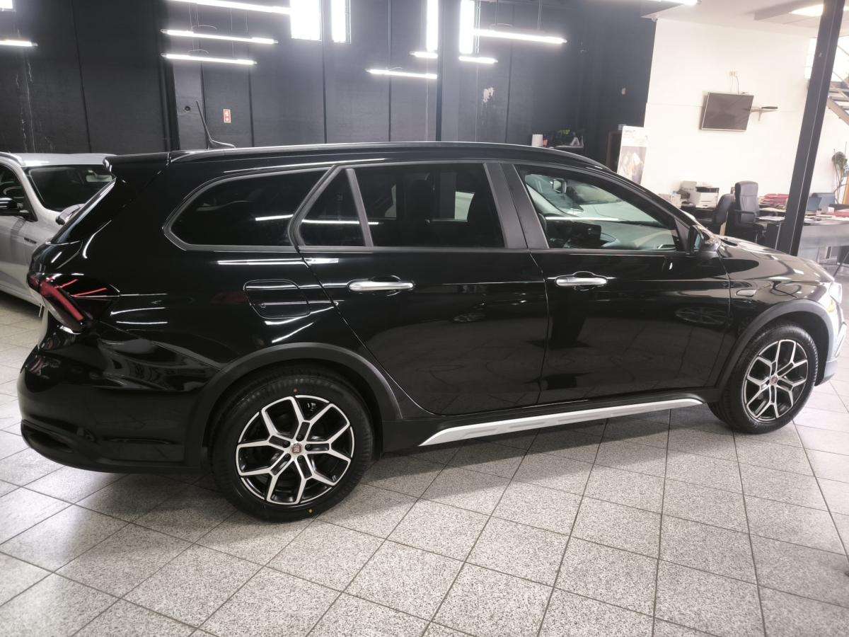 fiat-tipo-station-wagon-2023-gasolina-999cc