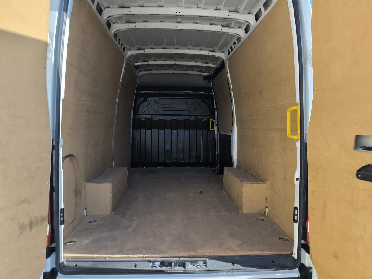 iveco-daily-2025-diesel-2287cc