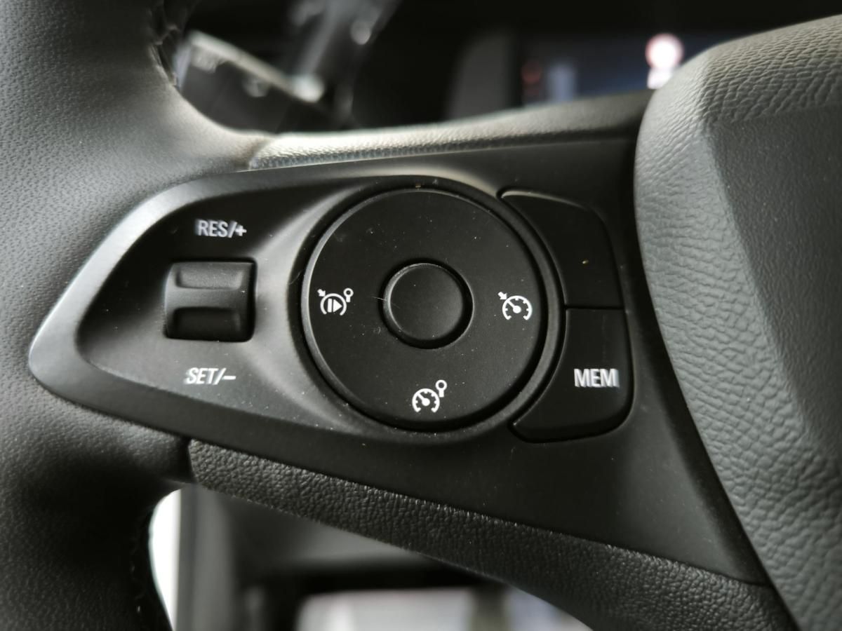 opel-corsa-2025-gasolina-1199cc