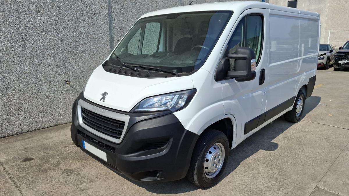 peugeot-boxer-2020-diesel-2179cc