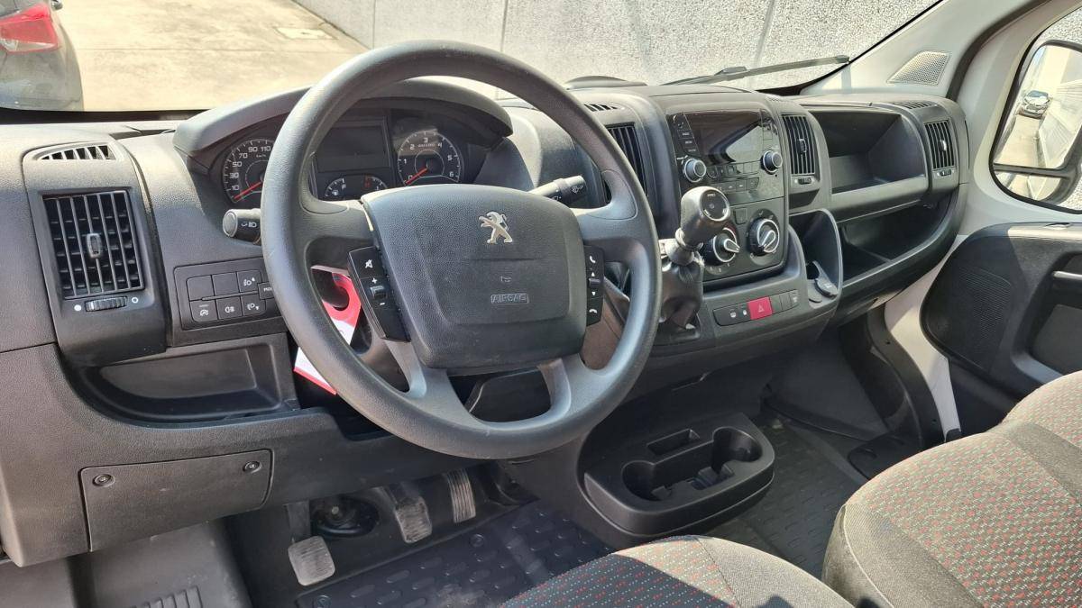 peugeot-boxer-2020-diesel-2179cc