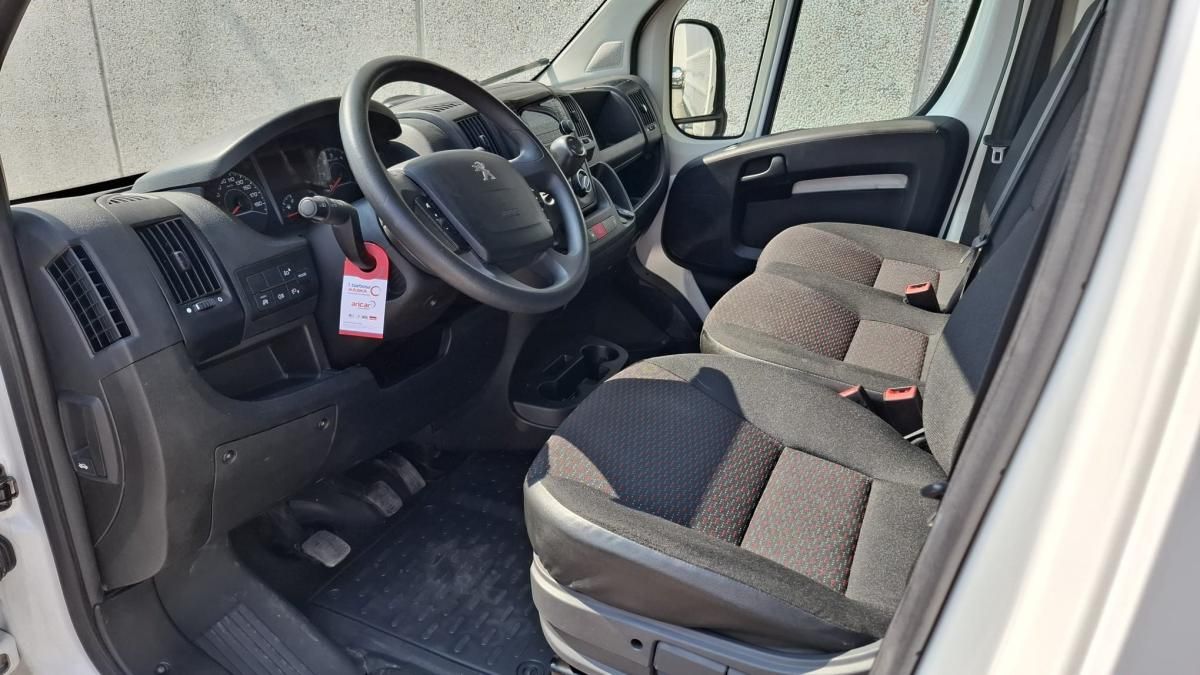 peugeot-boxer-2020-diesel-2179cc
