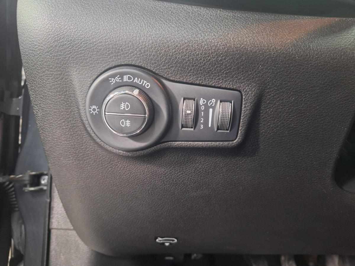 jeep-compass-1-6-131cv-2022-diesel-1598cc