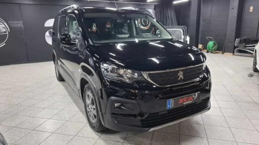 peugeot-rifter-1-5-131cv-2022-diesel-1499cc