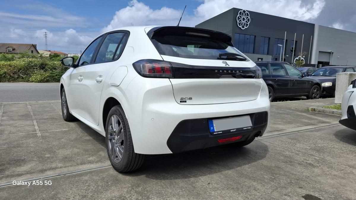 peugeot-208-1-5-bluehdi-2022-diesel-1499cc