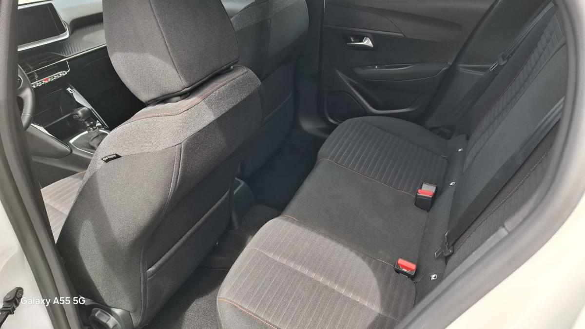 peugeot-208-1-5-bluehdi-2022-diesel-1499cc