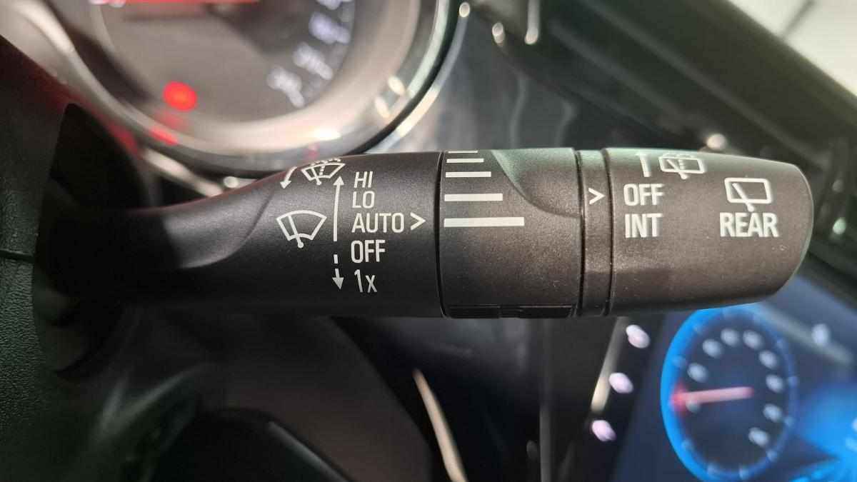 opel-corsa-2023-gasolina-1199cc