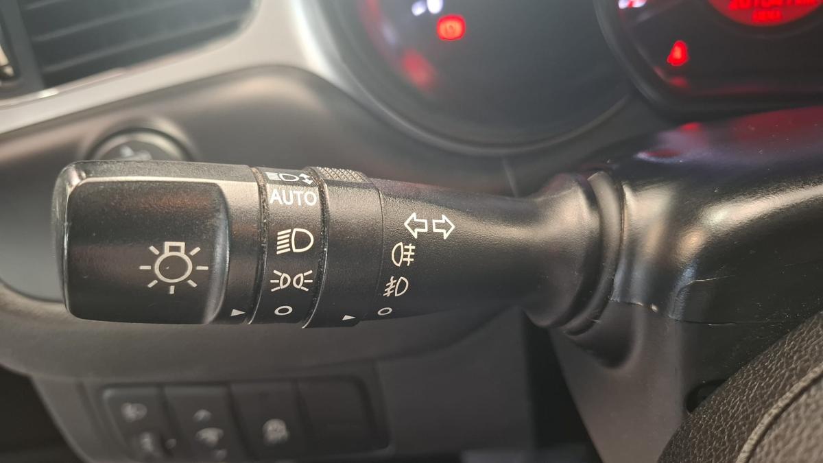 kia-ceed-sw-2013-diesel-1582cc
