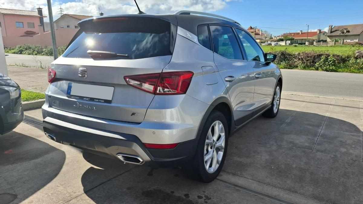 seat-arona-1-0-ecotsi-2022-gasolina-999cc
