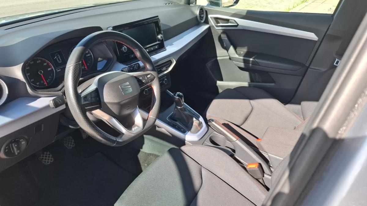 seat-arona-1-0-ecotsi-2022-gasolina-999cc