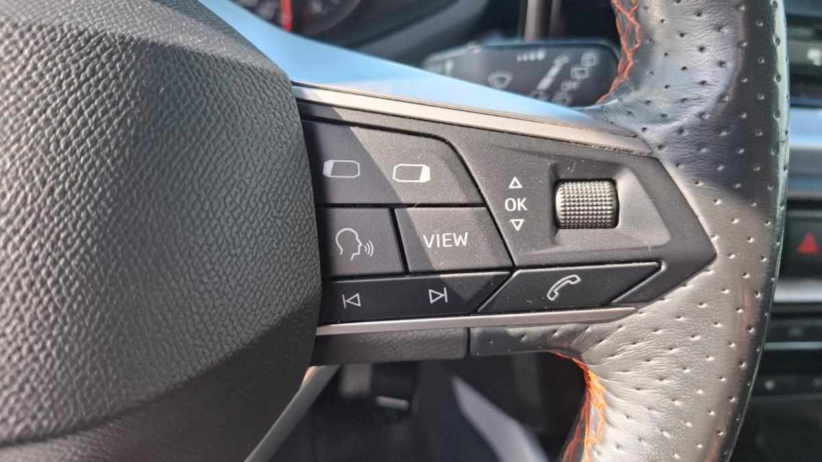seat-arona-1-0-ecotsi-2022-gasolina-999cc