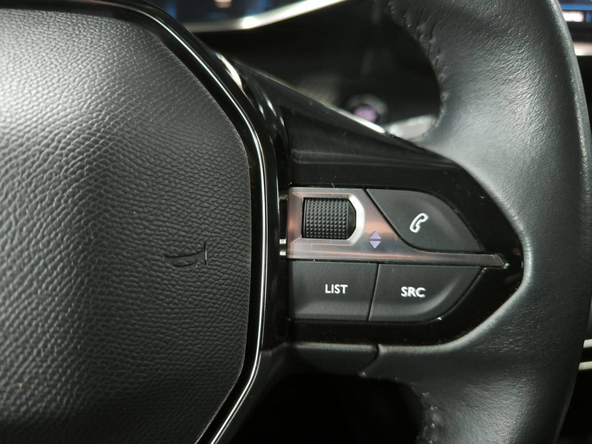 peugeot-208-2021-gasolina-1199cc