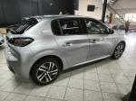 peugeot-208-2021-gasolina-1199cc