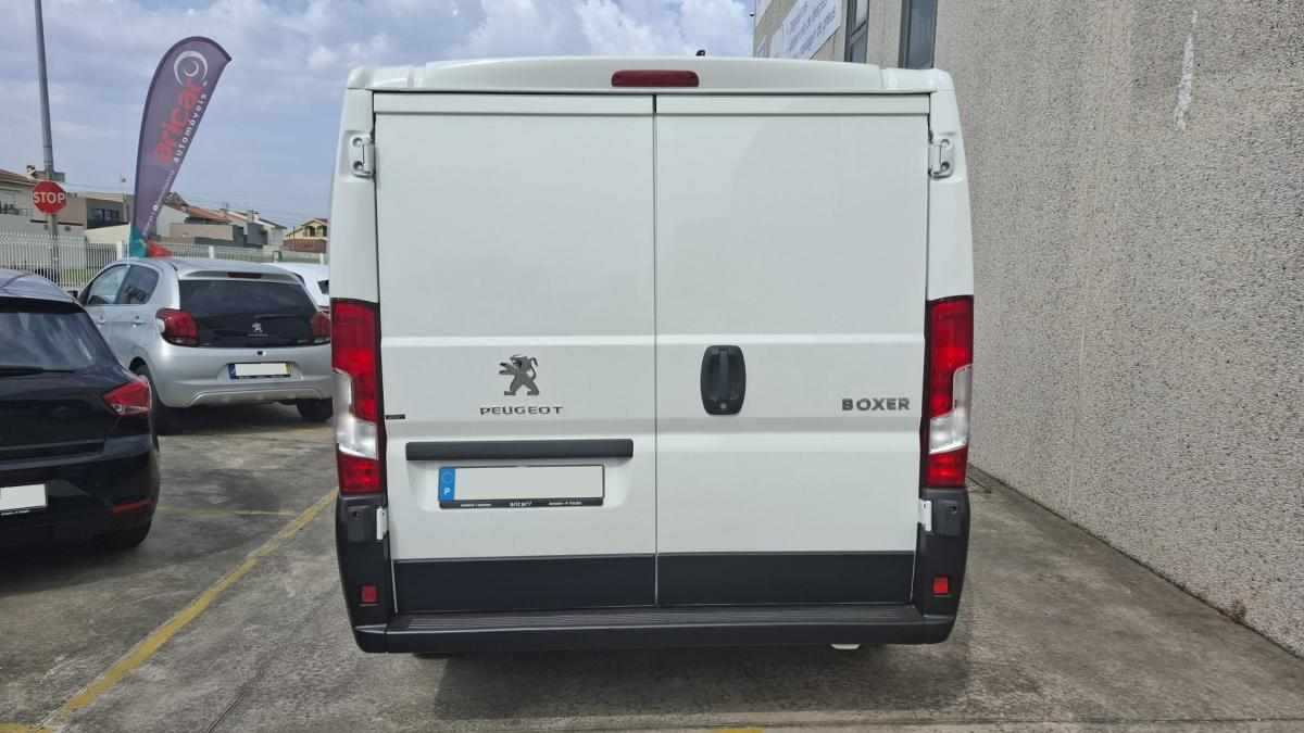 peugeot-boxer-2-0-131cv-2018-diesel-1997cc