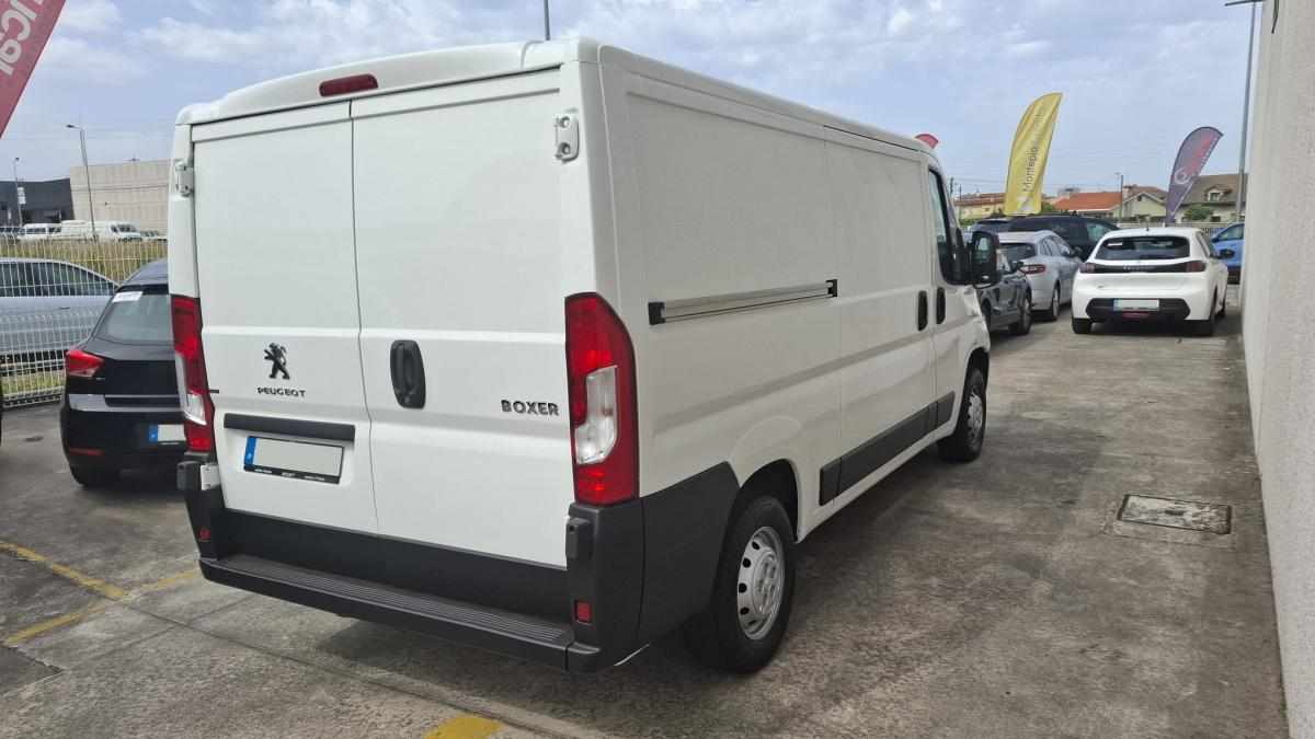 peugeot-boxer-2-0-131cv-2018-diesel-1997cc