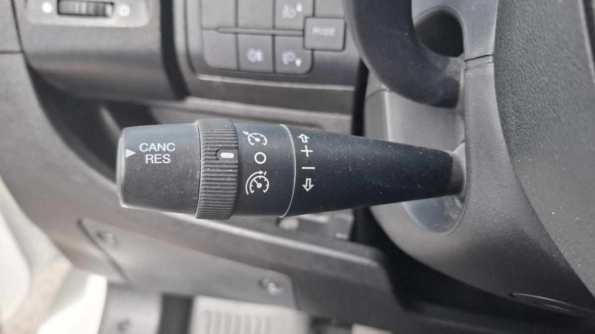 peugeot-boxer-2-0-131cv-2018-diesel-1997cc