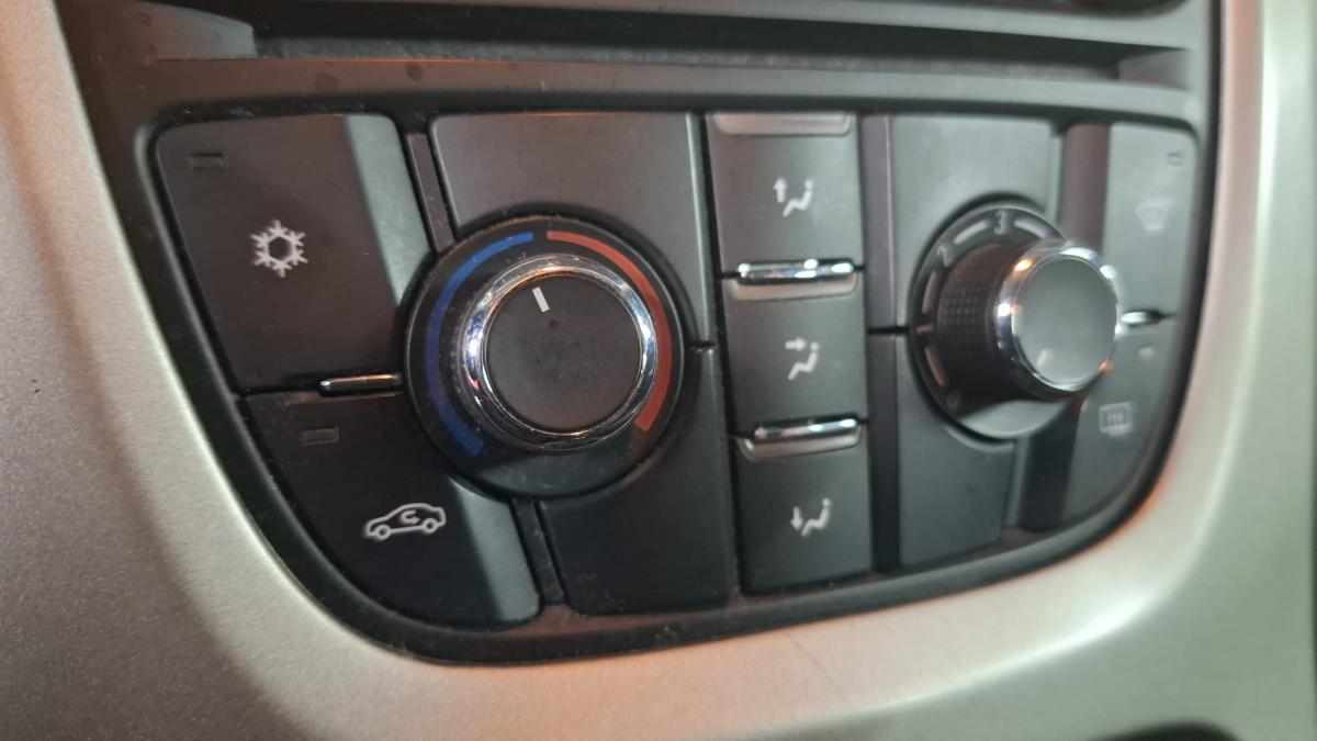 opel-astra-1-4-ecoflex-2011-gasolina-1398cc