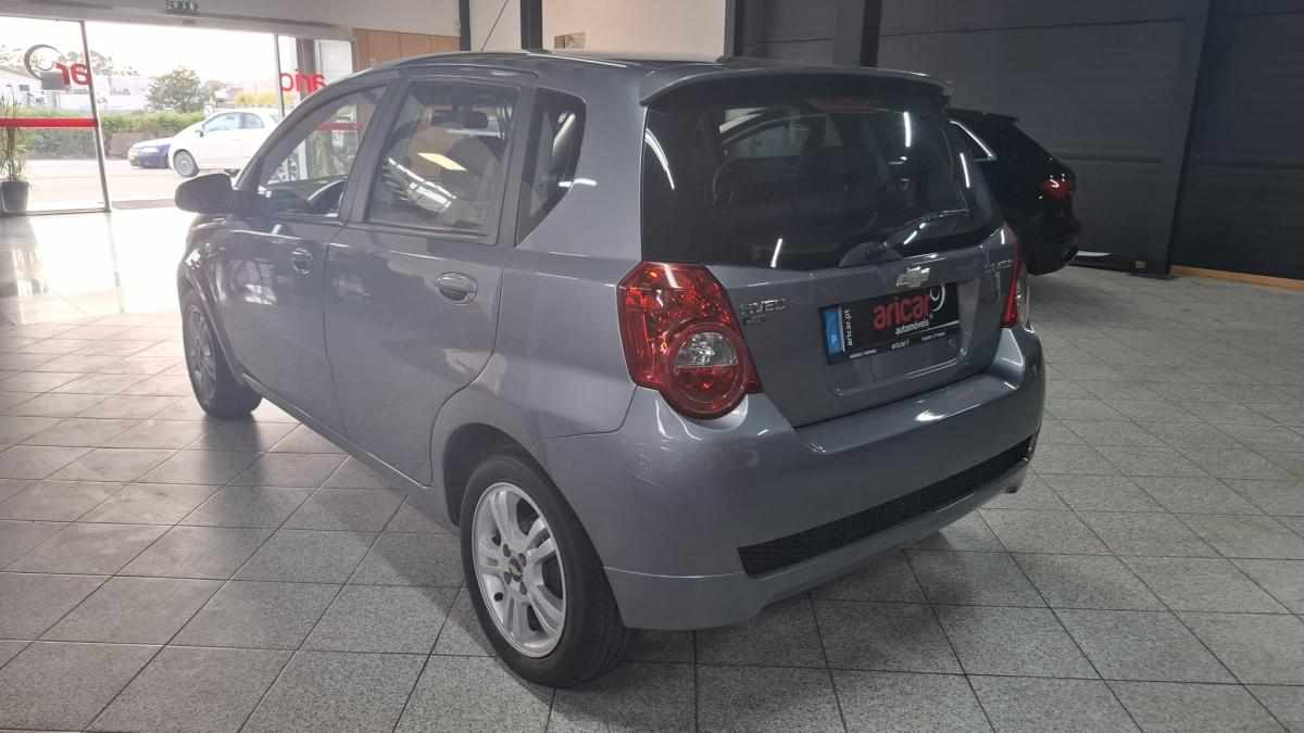 chevrolet-aveo-1-2-2009-gasolina-1206cc