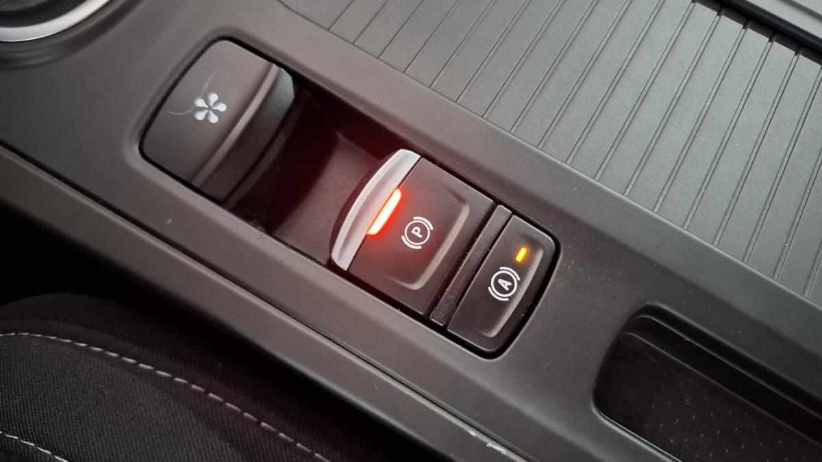 renault-megane-1-6-e-tech-phev-2022-gasolina-1598cc