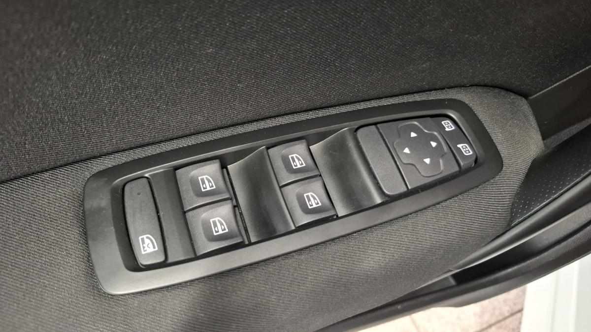 renault-megane-1-6-e-tech-phev-2022-gasolina-1598cc