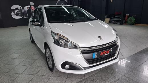 peugeot-208-2016-gasolina-1199cc