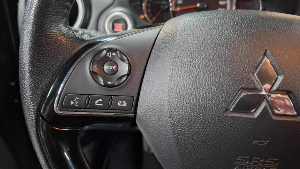 mitsubishi-space-star-1-2-2023-gasolina-1193cc