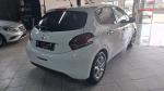 peugeot-208-2015-gasolina-1199cc