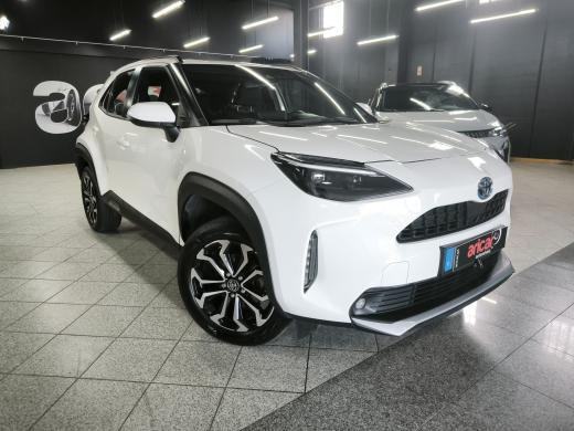 toyota-yaris-cross-2023-hibrido-a-gasolina-1490cc