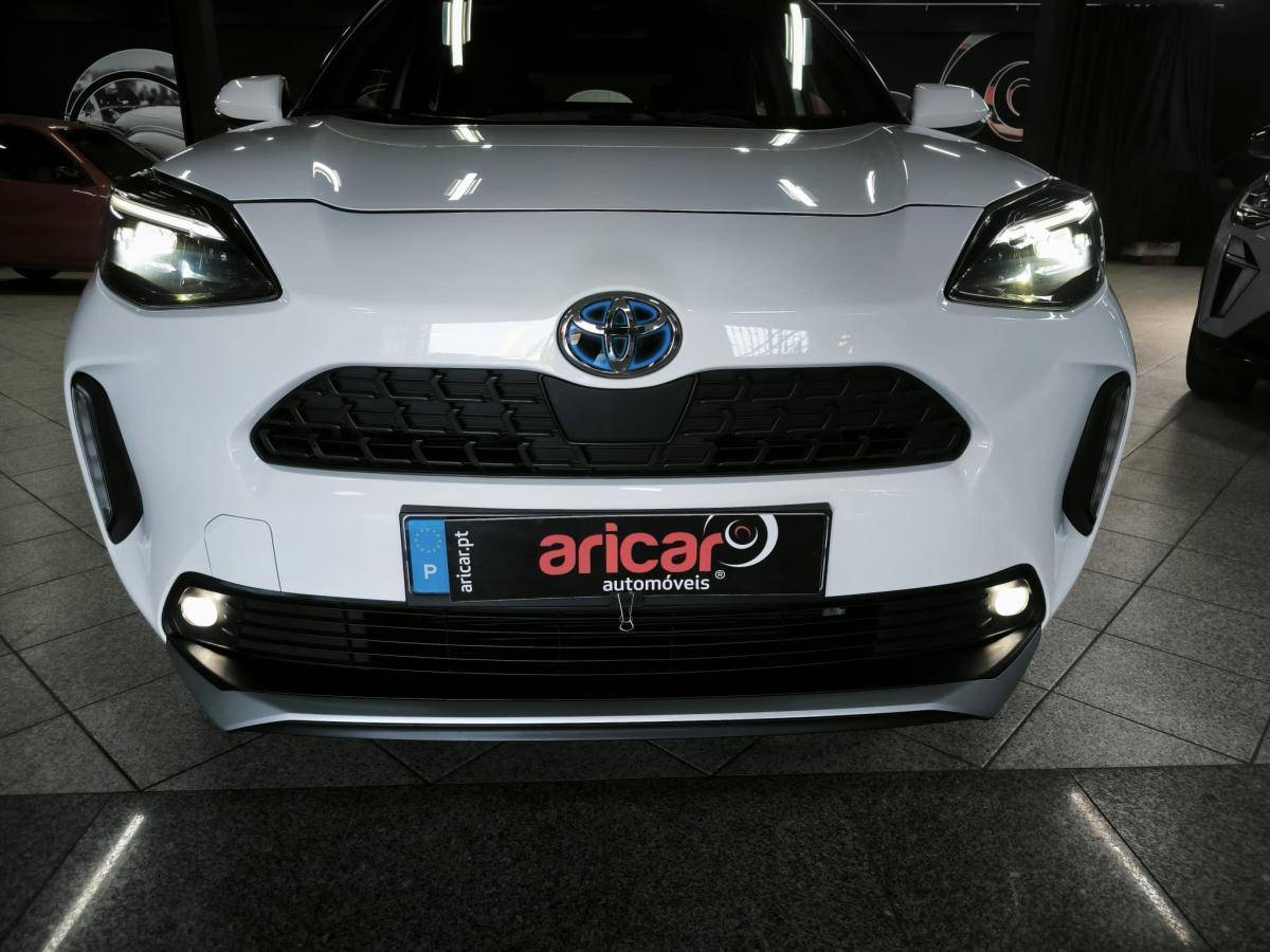 toyota-yaris-cross-2023-hibrido-a-gasolina-1490cc