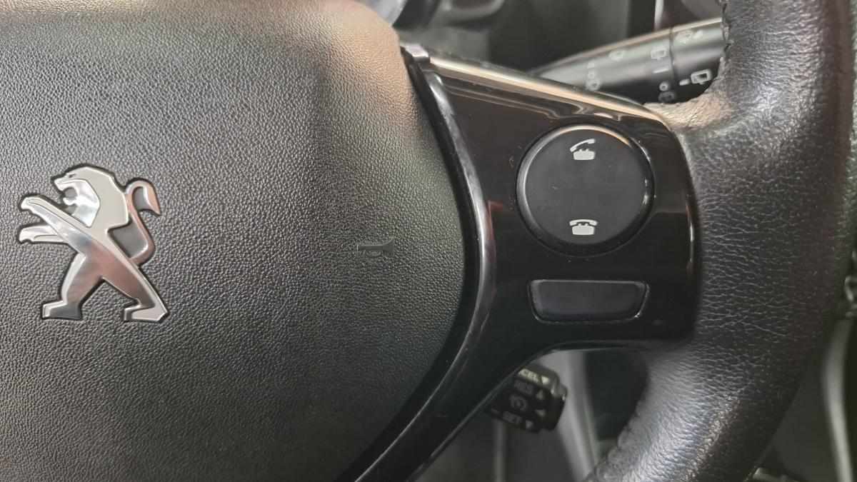 peugeot-108-1-0-vti-2018-gasolina-998cc