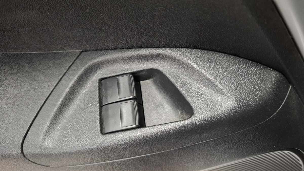 peugeot-108-1-0-vti-2018-gasolina-998cc