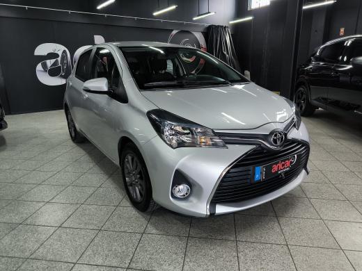 toyota-yaris-2015-gasolina-998cc