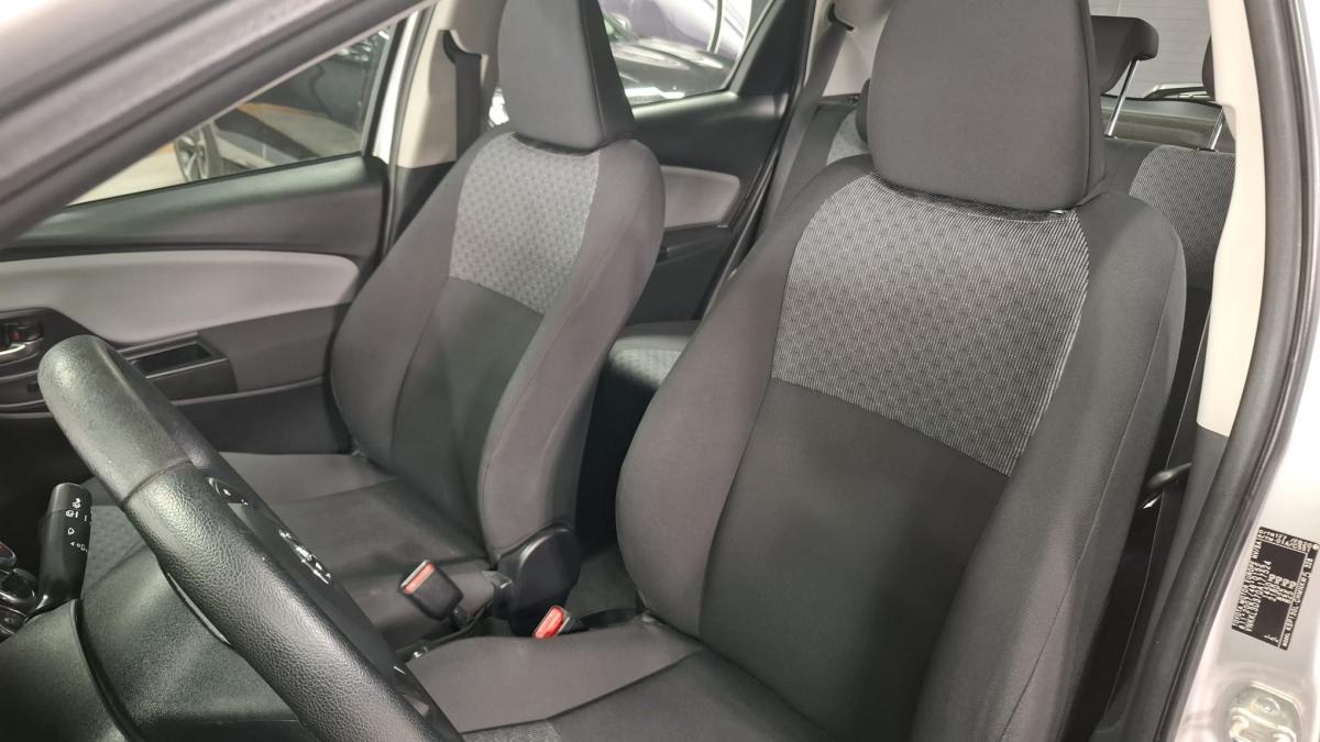 toyota-yaris-2015-gasolina-998cc