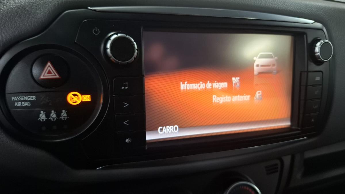 toyota-yaris-2015-gasolina-998cc
