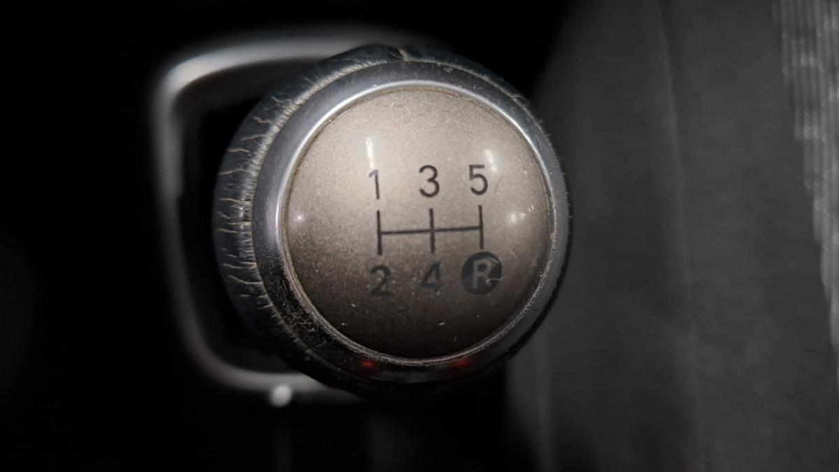 toyota-yaris-2015-gasolina-998cc