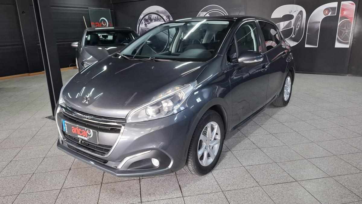 peugeot-208-1-2-vti-2015-gasolina-1199cc