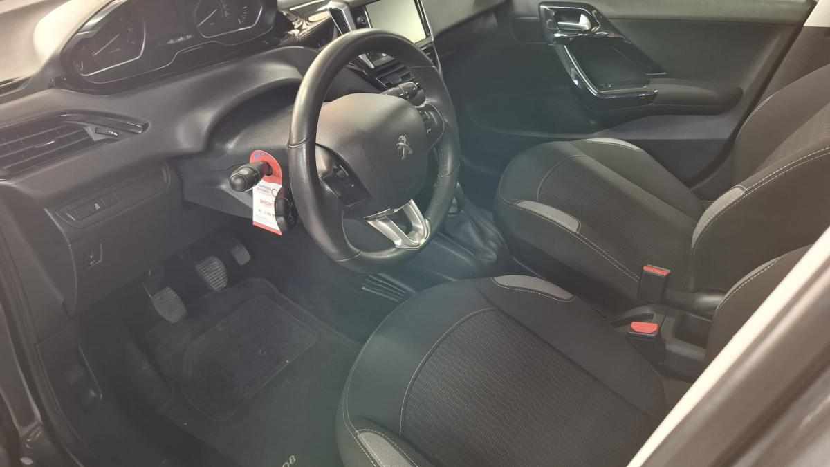 peugeot-208-1-2-vti-2015-gasolina-1199cc